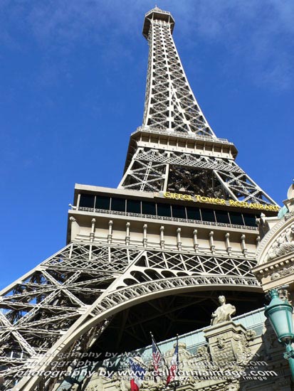 Paris-Las-Vegas-tower