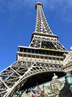 Paris-Las-Vegas-tower